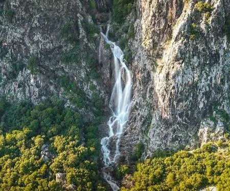 Veronika House Under Meteora *