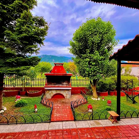 Veronika House Under Meteora